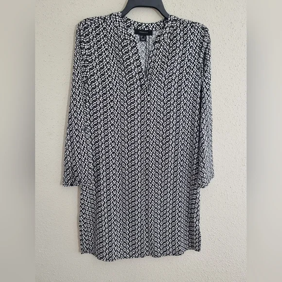 Atmosphere Monochrome Geometric Dress Black & White Size USA (6), UK (10). - Picture 2 of 10